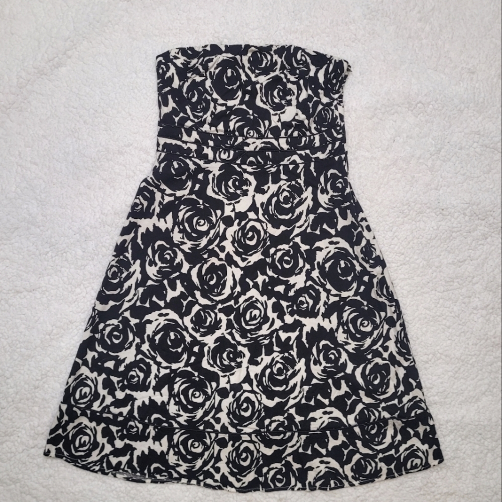 2/$40 🌺 Romy | Black & White Floral Strapless Dress